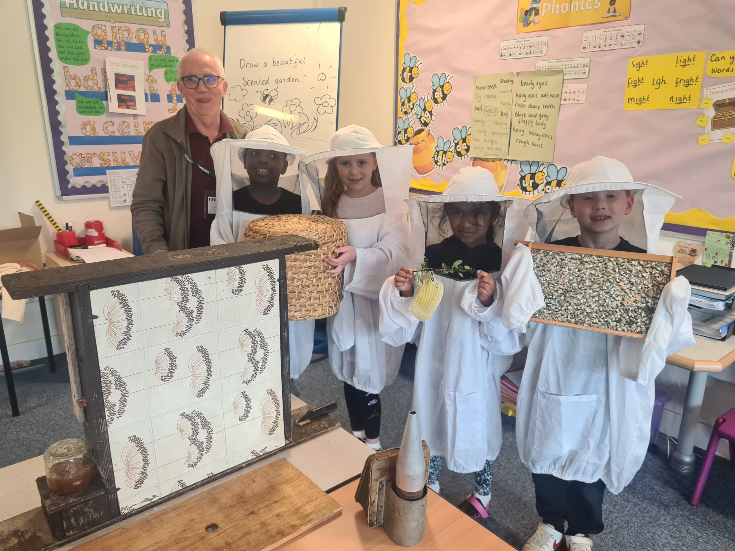 Learning about nature is easy bee-sy for Peterborough school with Kids Country!