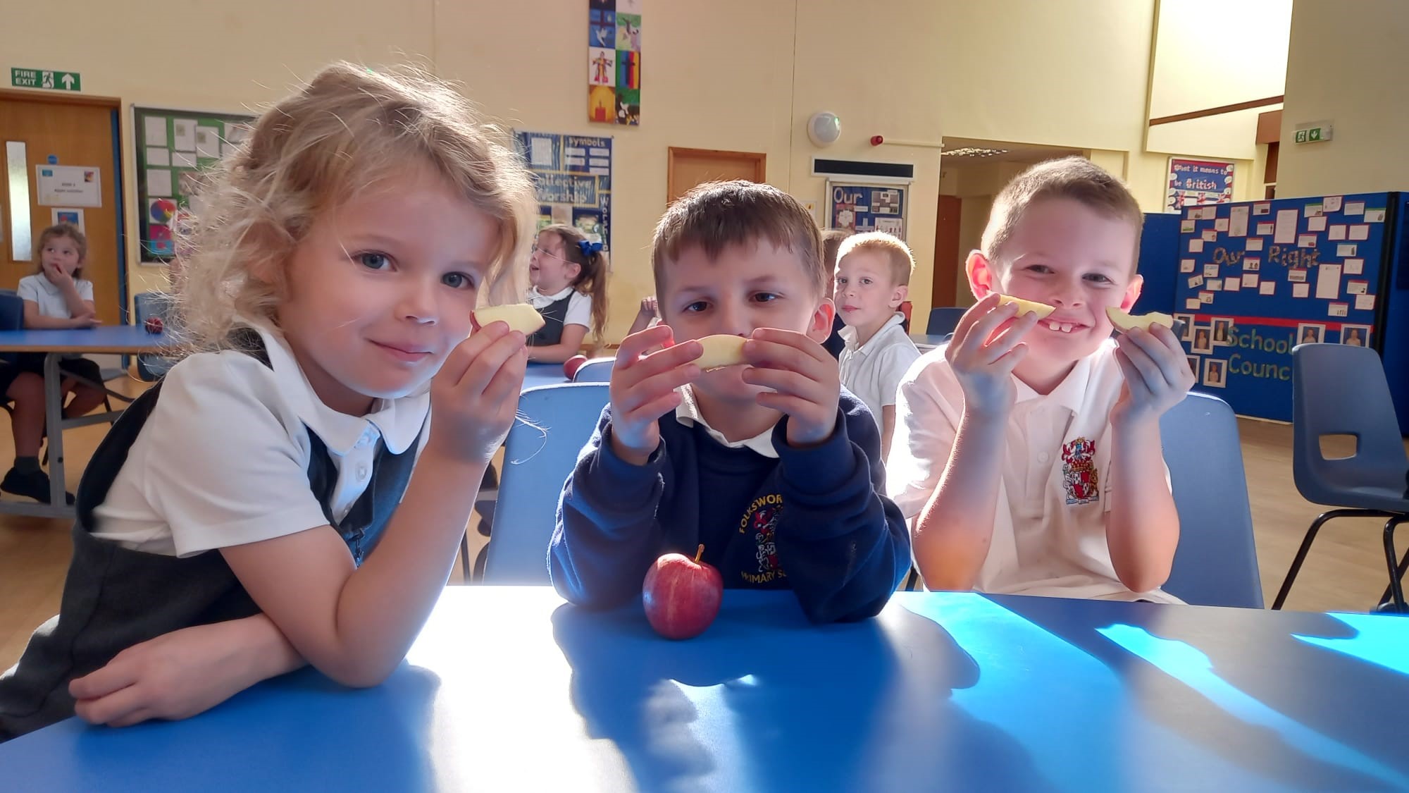 Apples amaze Cambridgeshire & Lincolnshire school children